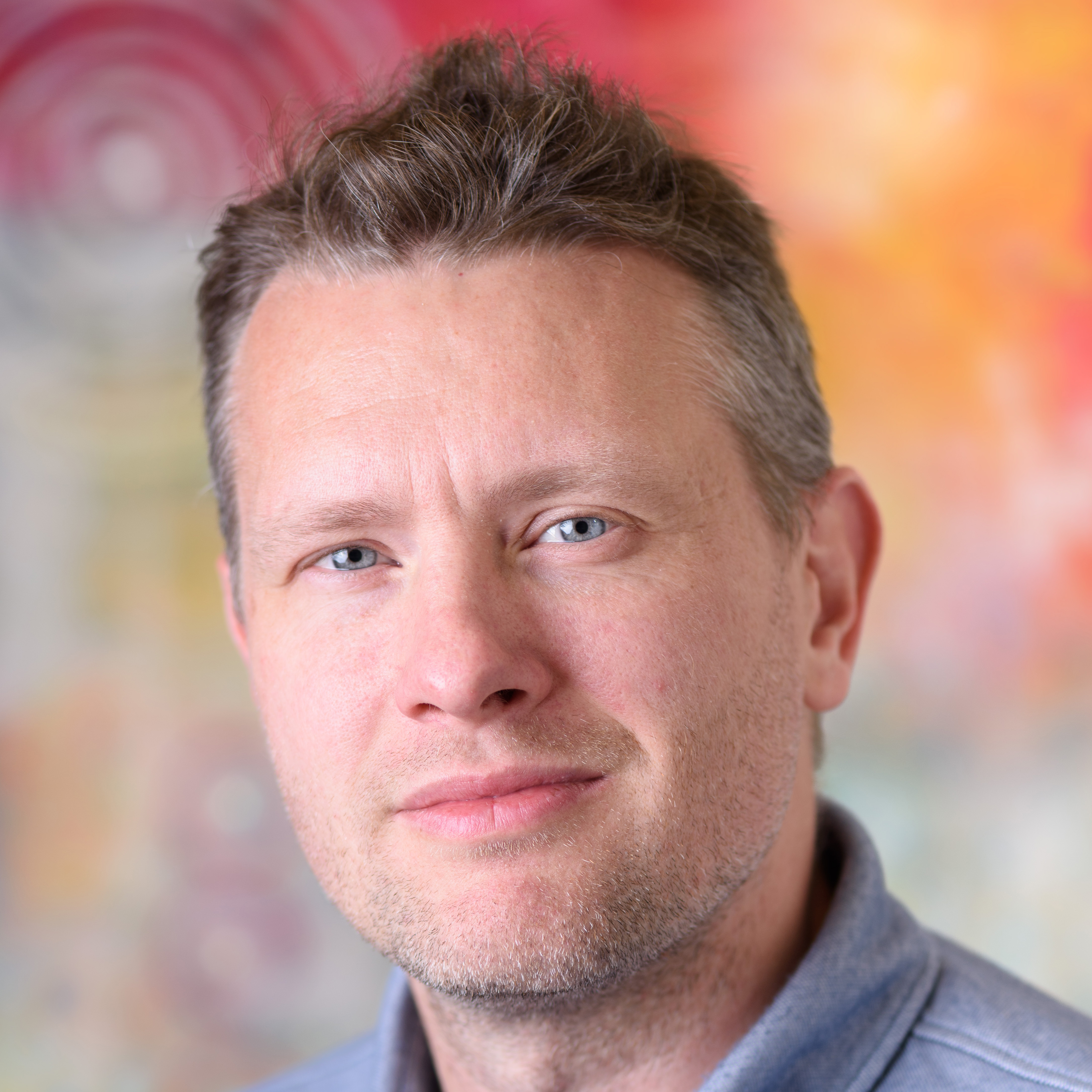 Dr. Casper Harteveld